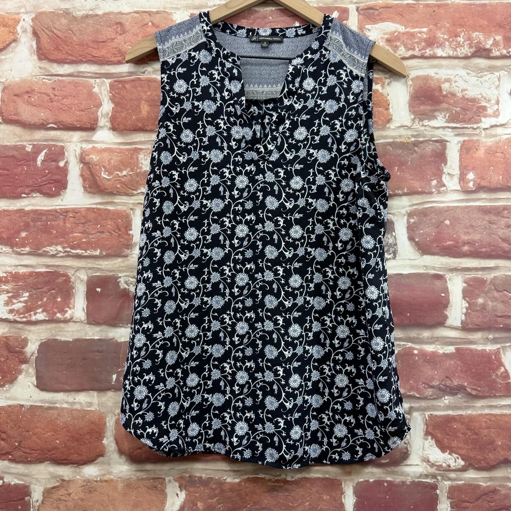 Adrianna Papell Top Womens M Black Multicolor Boho Floral Vine Casual Tank Shirt